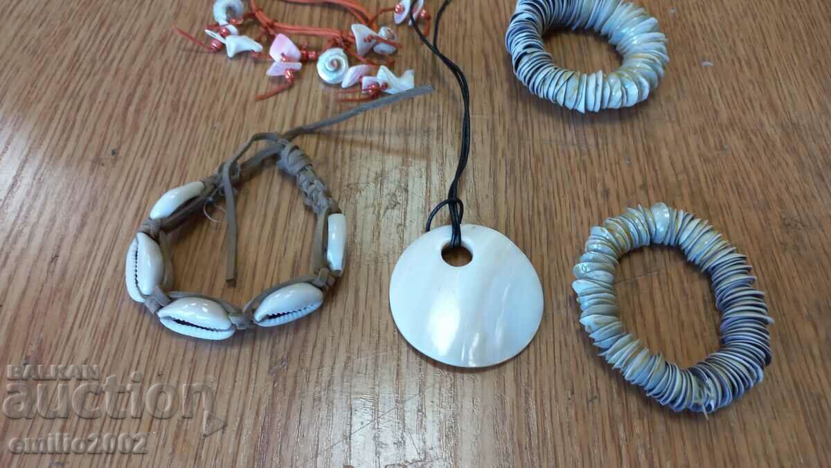 Jewelery and ornaments lot 18 with price 9.00 BGN | € 4.60