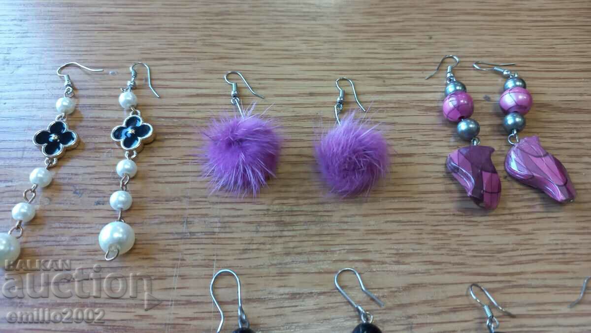 Jewelery and ornaments lot 20 with price 9.00 BGN | € 4.60