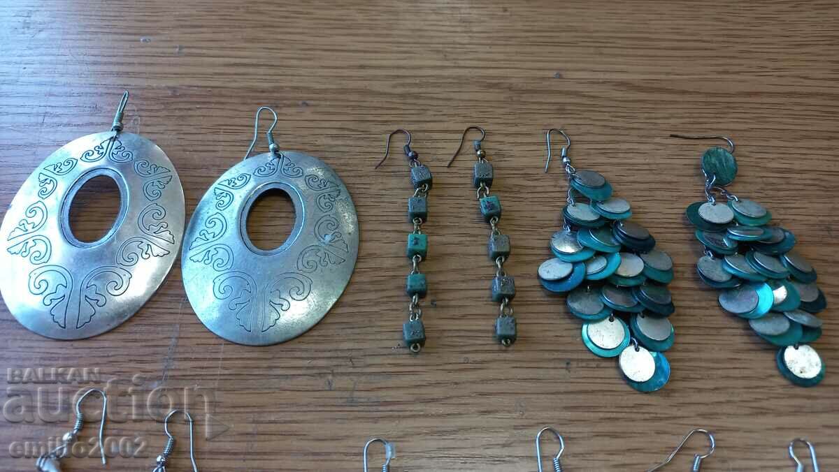 Jewelery and ornaments lot 22 with price 9.00 BGN | € 4.60