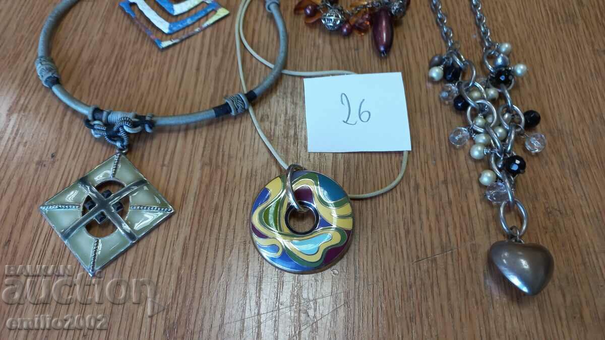 Jewelery and ornaments lot 26 with price 9.00 BGN | € 4.60 Jewelery and ornaments lot 26 with price 9.00 BGN | € 4.60