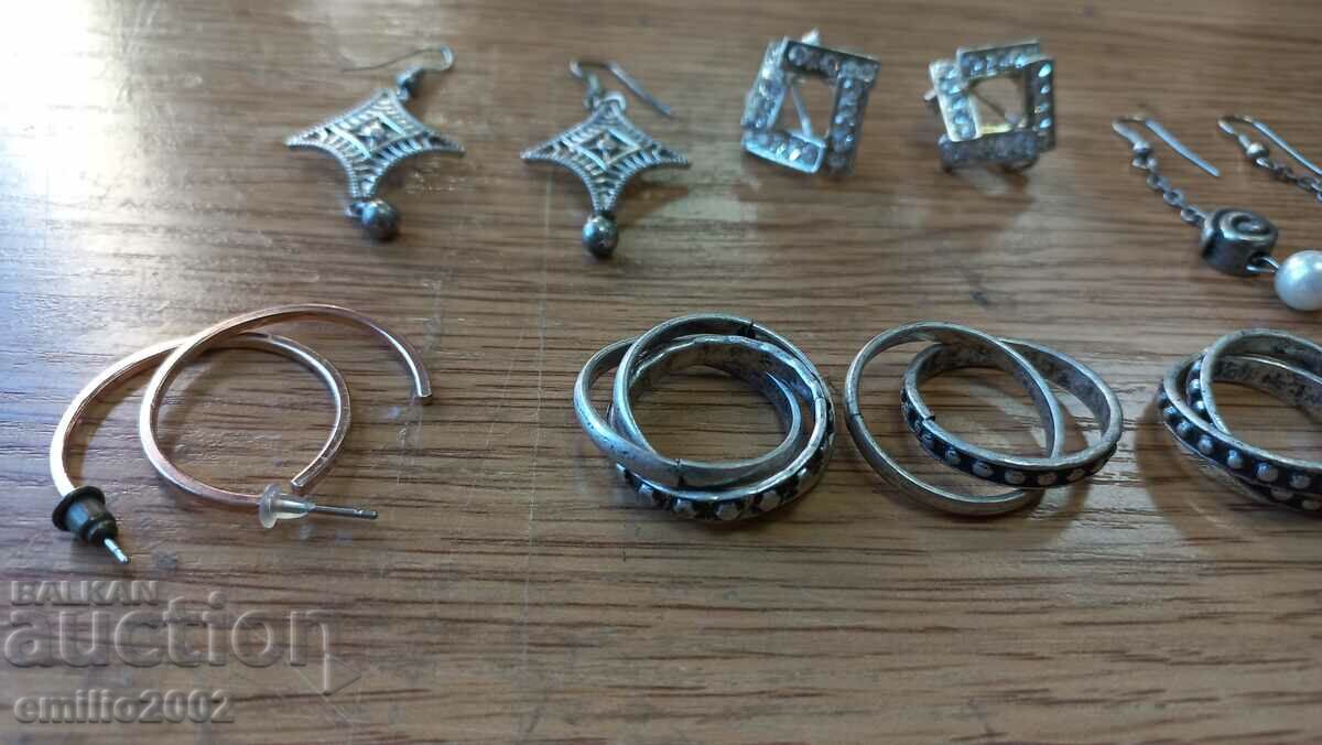 Jewelery and ornaments lot 41 with price 9.00 BGN | € 4.60