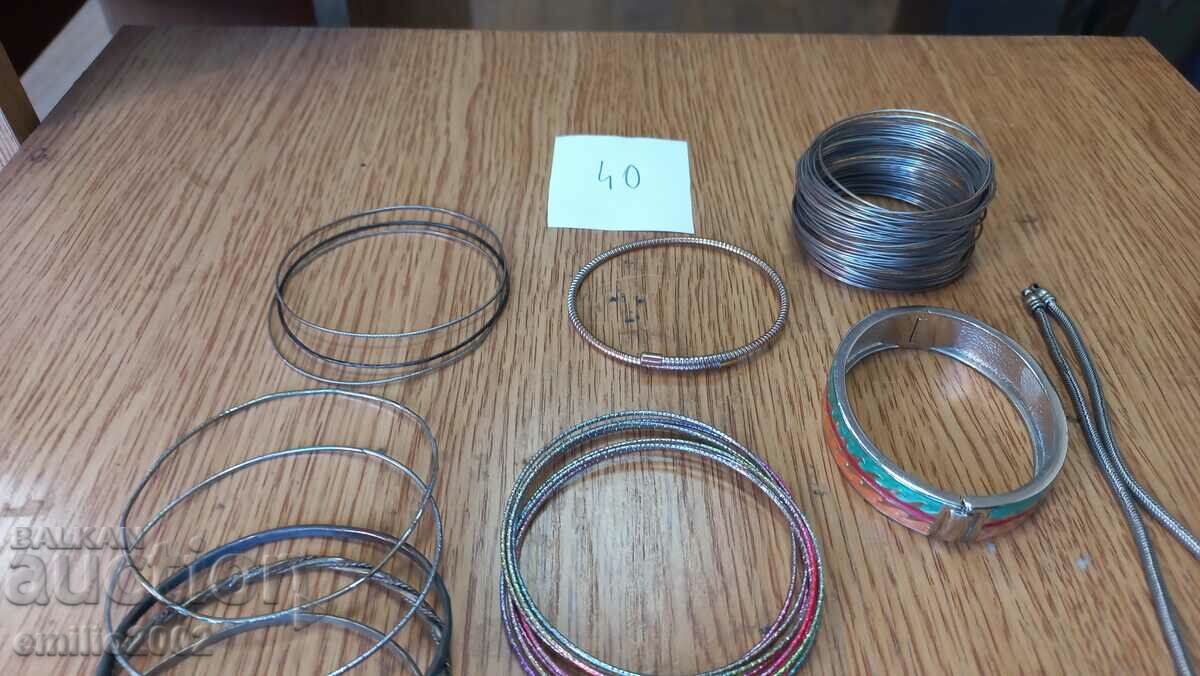 Auction Jewelery and ornaments lot 40 Auction Jewelery and ornaments lot 40