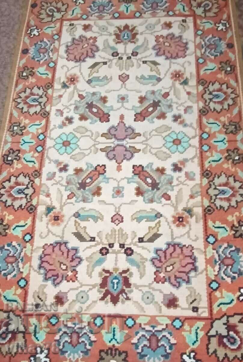 Old carpet number 2 - 5 Old carpet number 2 - 5