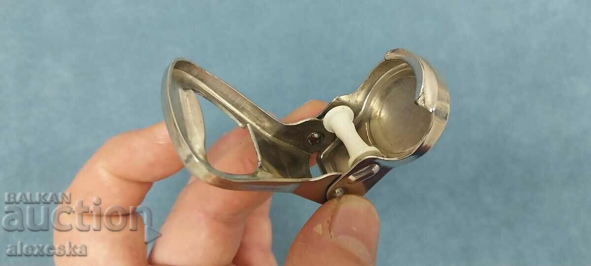 Доставка на Колекционерска отварачка - Италия Доставка на Колекционерска отварачка - Италия