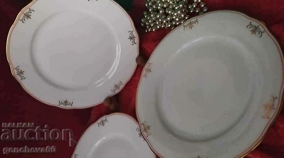 Auction Eschendach Porcelain Plates Auction Eschendach Porcelain Plates