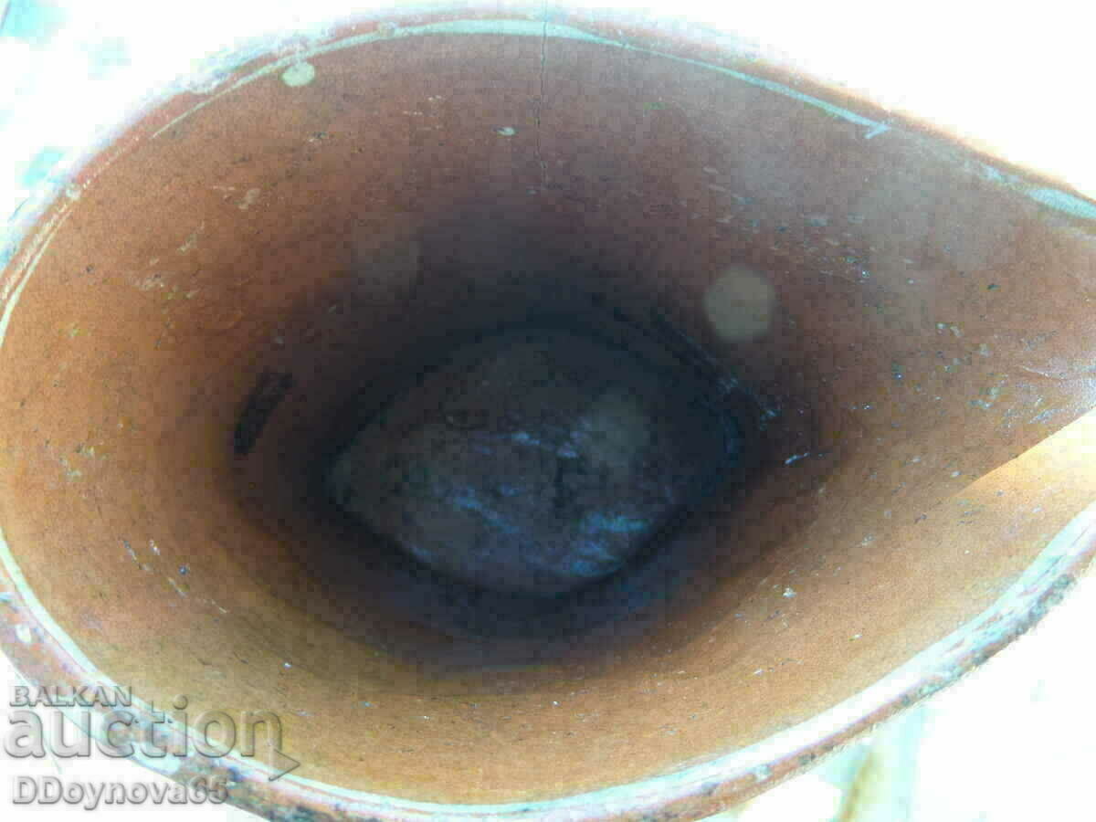 Trojan pottery - wine jug - 6 Trojan pottery - wine jug - 6