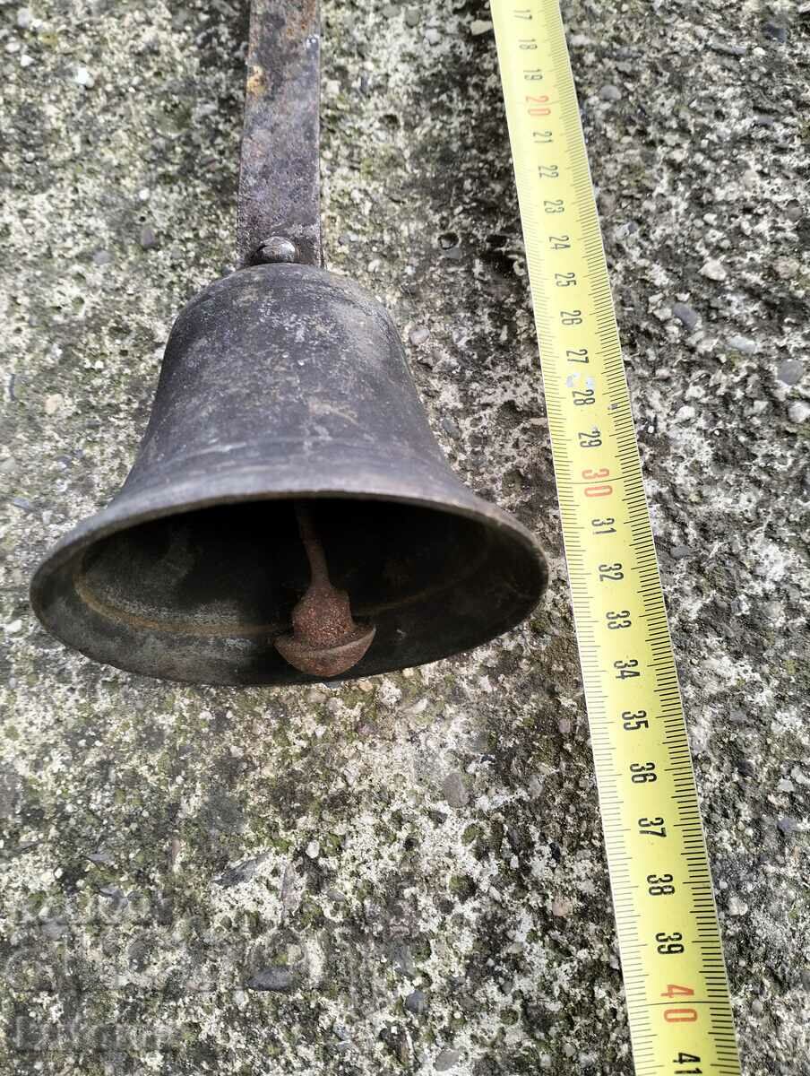 Стар звънец за врата с цена 69.99 лв. | € 35.79 Стар звънец за врата с цена 69.99 лв. | € 35.79