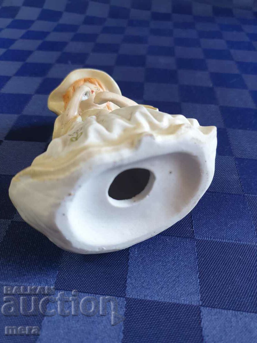 Porcelain figurine - 6