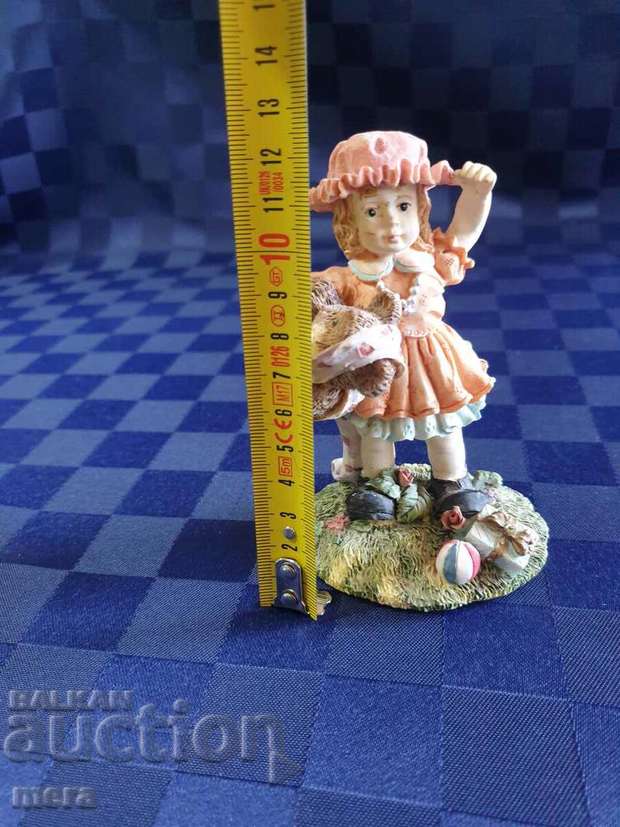 Porcelain figurine - 6