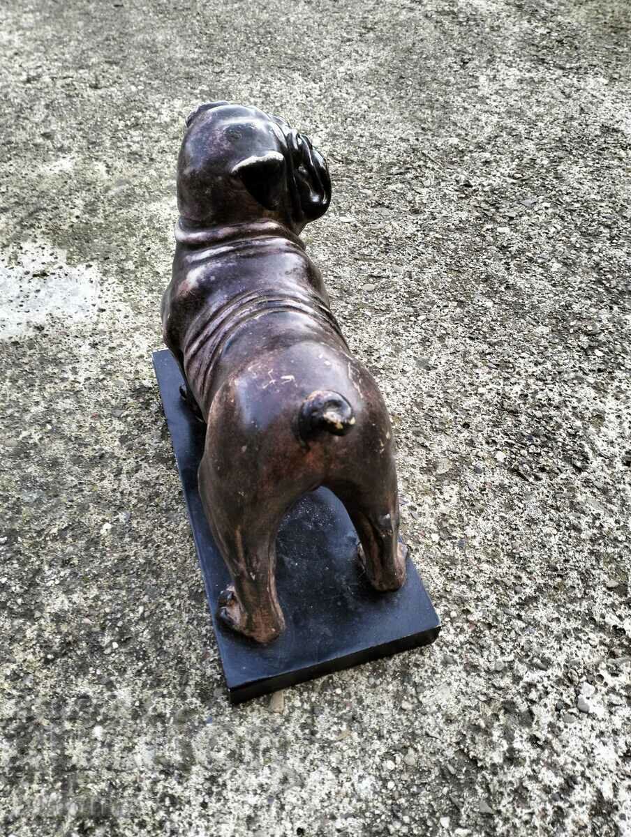 Delivery of French bulldog vintage figure Delivery of French bulldog vintage figure