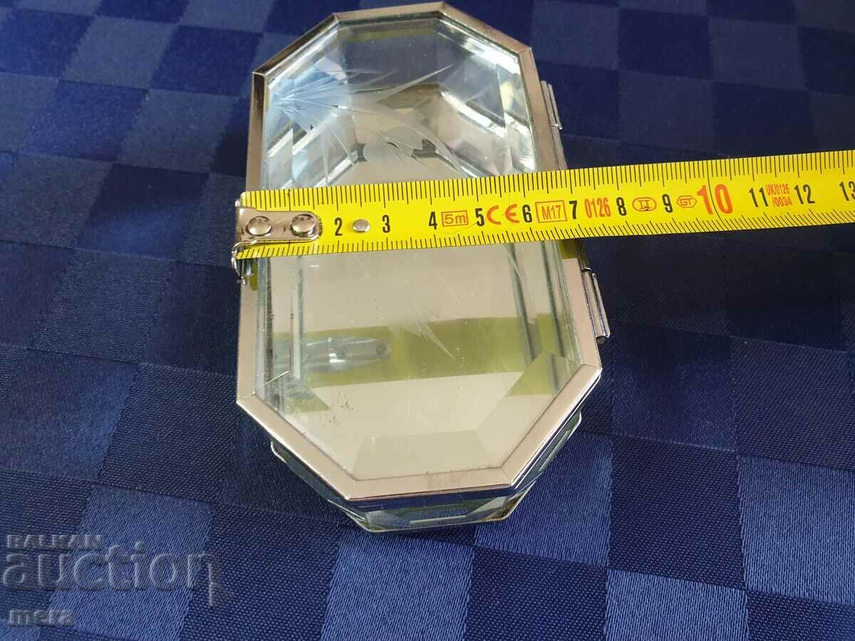 Crystal faceted glass jewelry box - 6