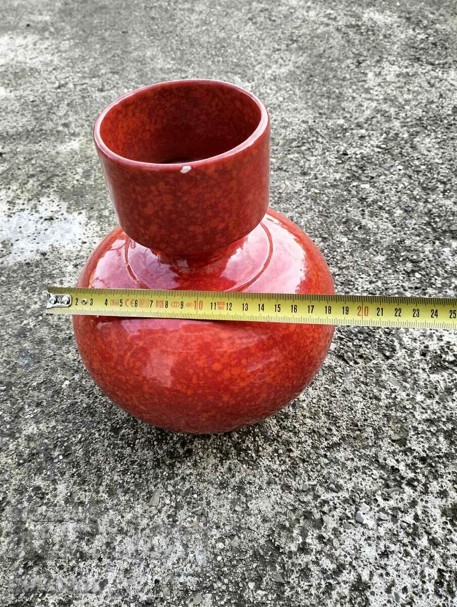 Licitație Vaza Citano din portelan rosu italian Licitație Vaza Citano din portelan rosu italian