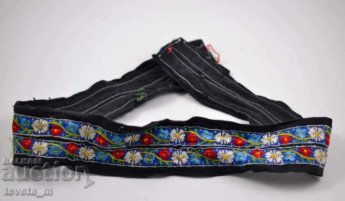 Belt hand-embroidered FOLK COSTUME with price 10.00 BGN | € 5.11 Belt hand-embroidered FOLK COSTUME with price 10.00 BGN | € 5.11