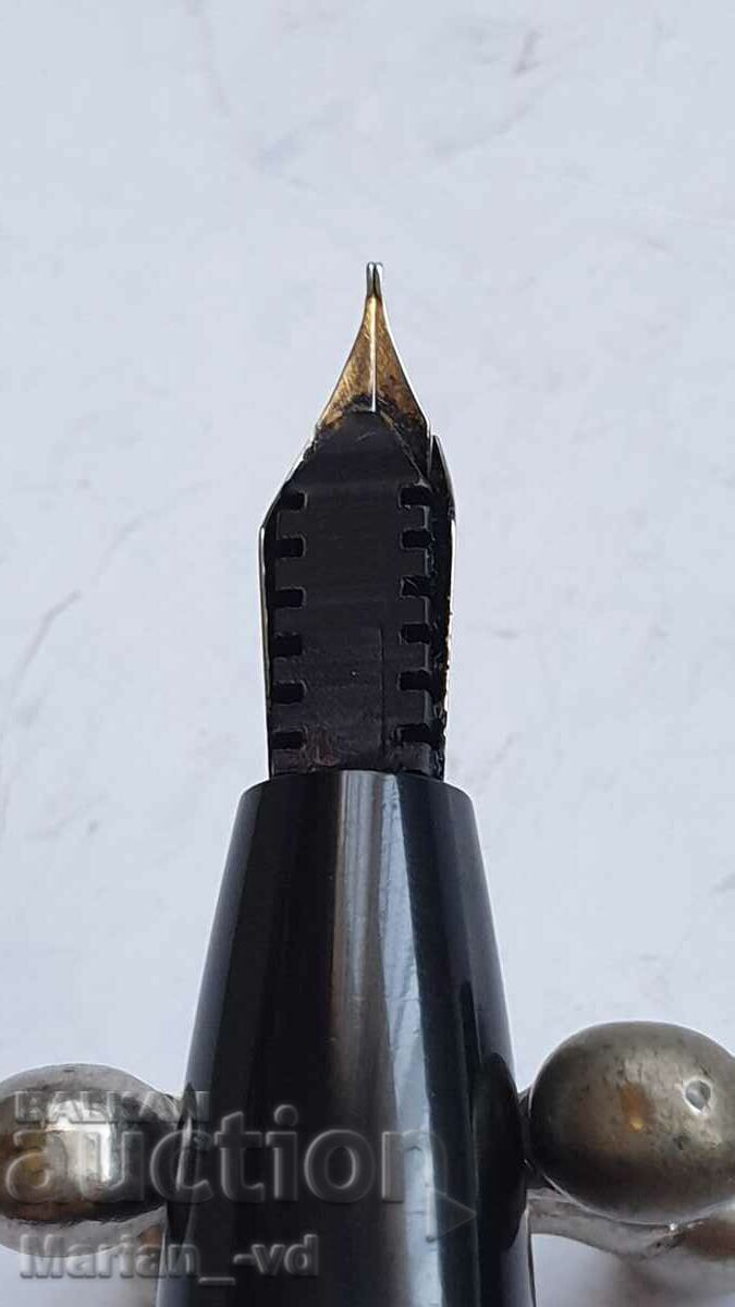 Delivery of Old French fountain pen with gilt nib