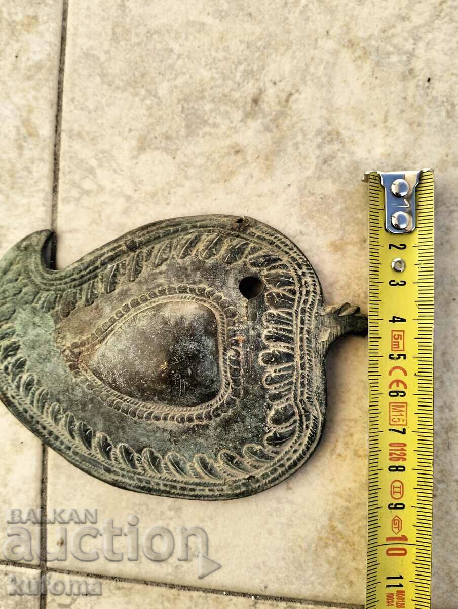 Auction Old bronze pafta Auction Old bronze pafta