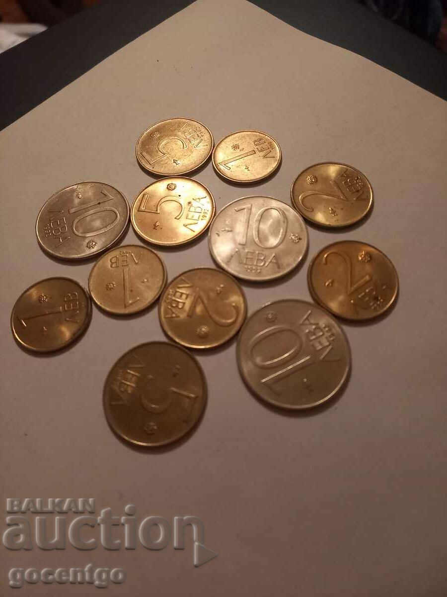 LOT OF COINS 1992