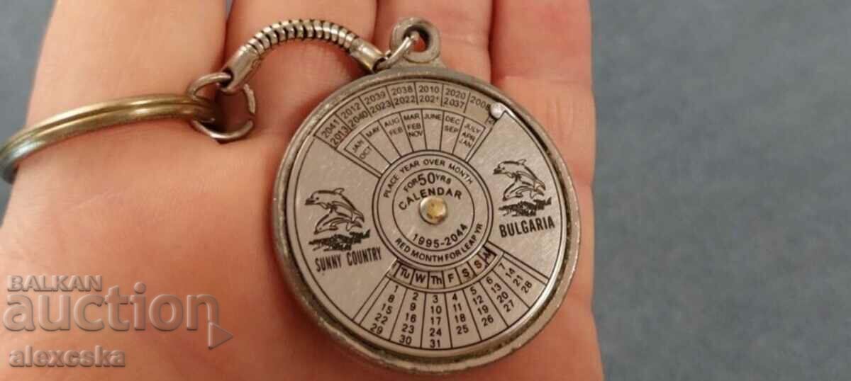 Auction Old Keychain - Perpetual Calendar Auction Old Keychain - Perpetual Calendar