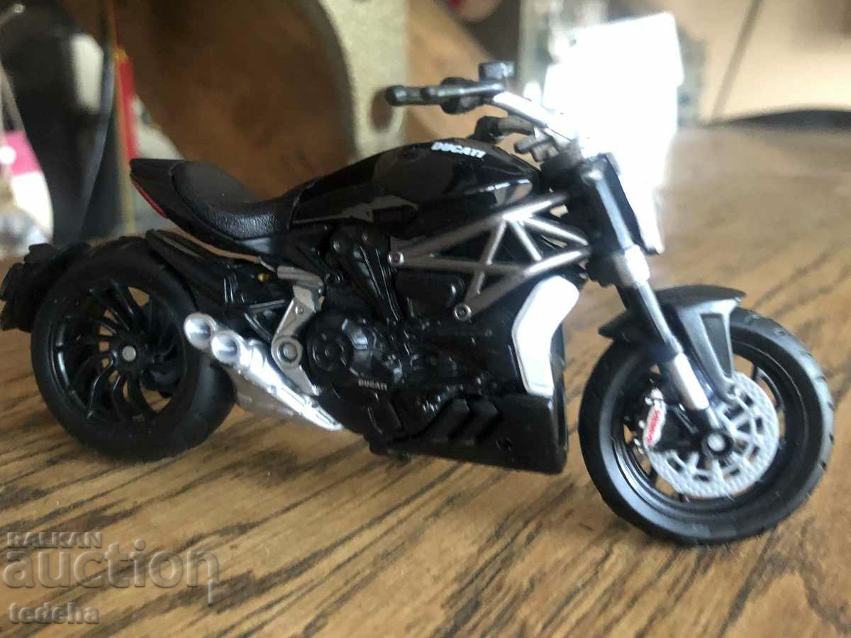 DUCATI MOTOR - PERFECT - 5 DUCATI MOTOR - PERFECT - 5