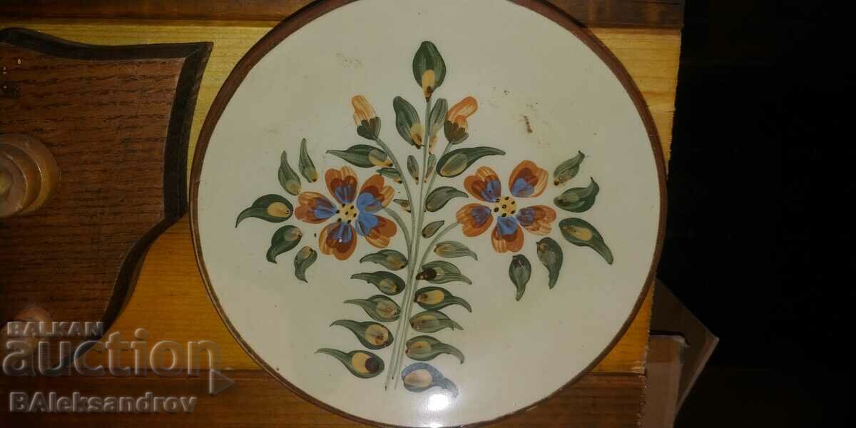 Lot două plăci de perete bg. Ceramica glazura cu preț 14.00 BGN | € 7.16