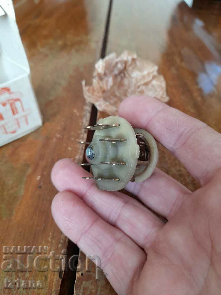 Delivery of Old terminal block, switch contact switch Lada Lada, VAZ Delivery of Old terminal block, switch contact switch Lada Lada, VAZ