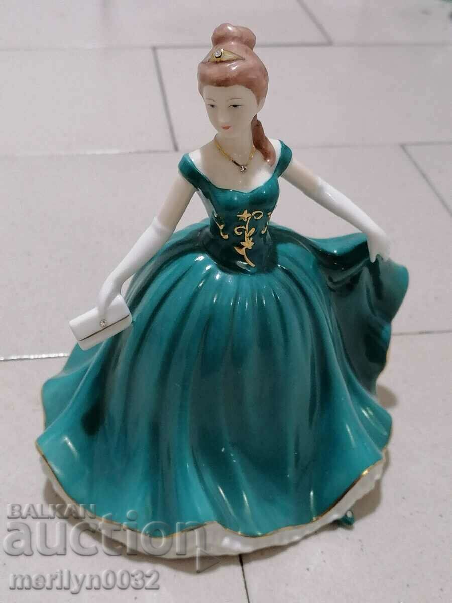 Figure made of porcelain plastic statuette figurine
