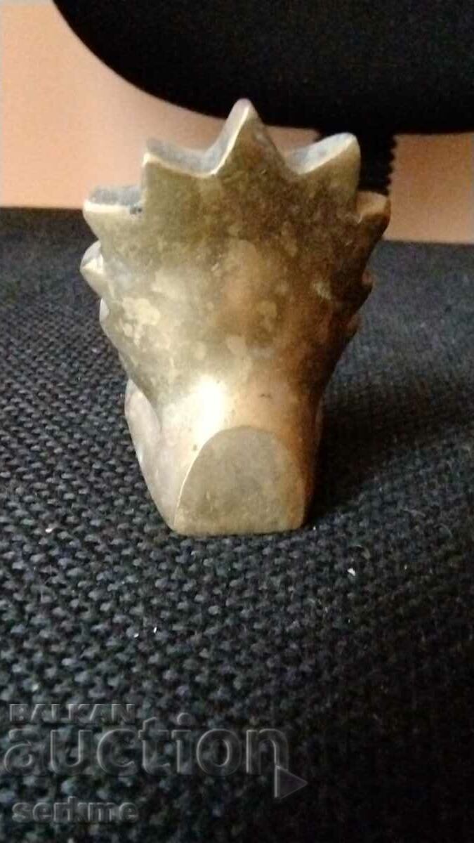 Licitație Figura de metal Licitație Figura de metal