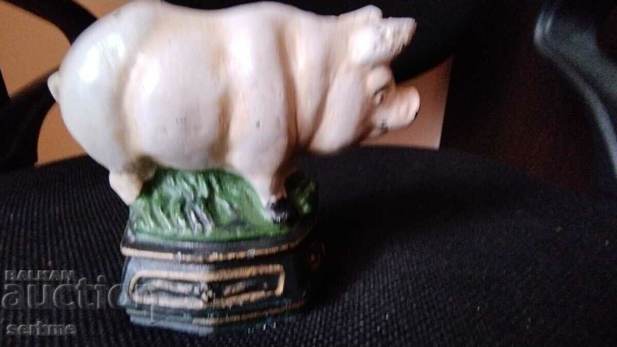 Metal figure - 5 Metal figure - 5