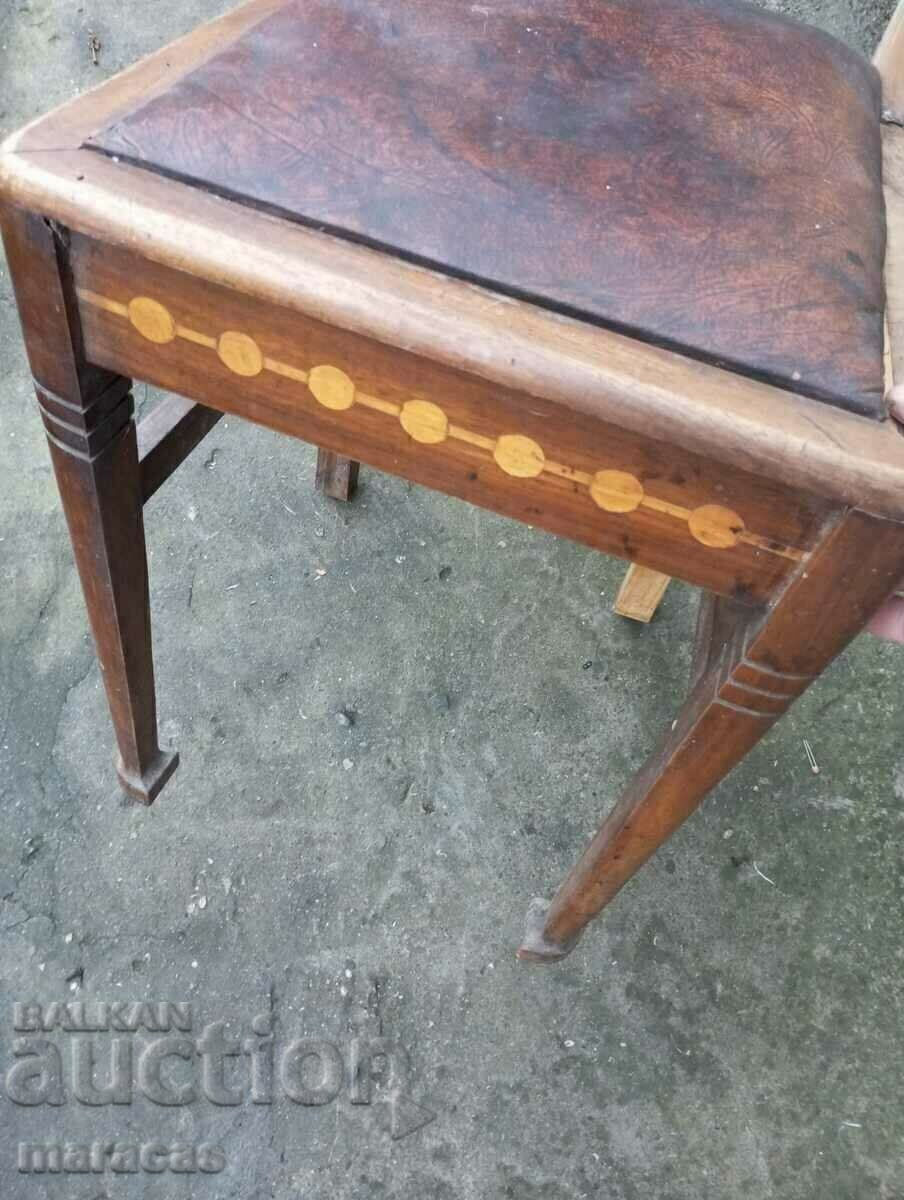 Old wooden chair - 5 Old wooden chair - 5