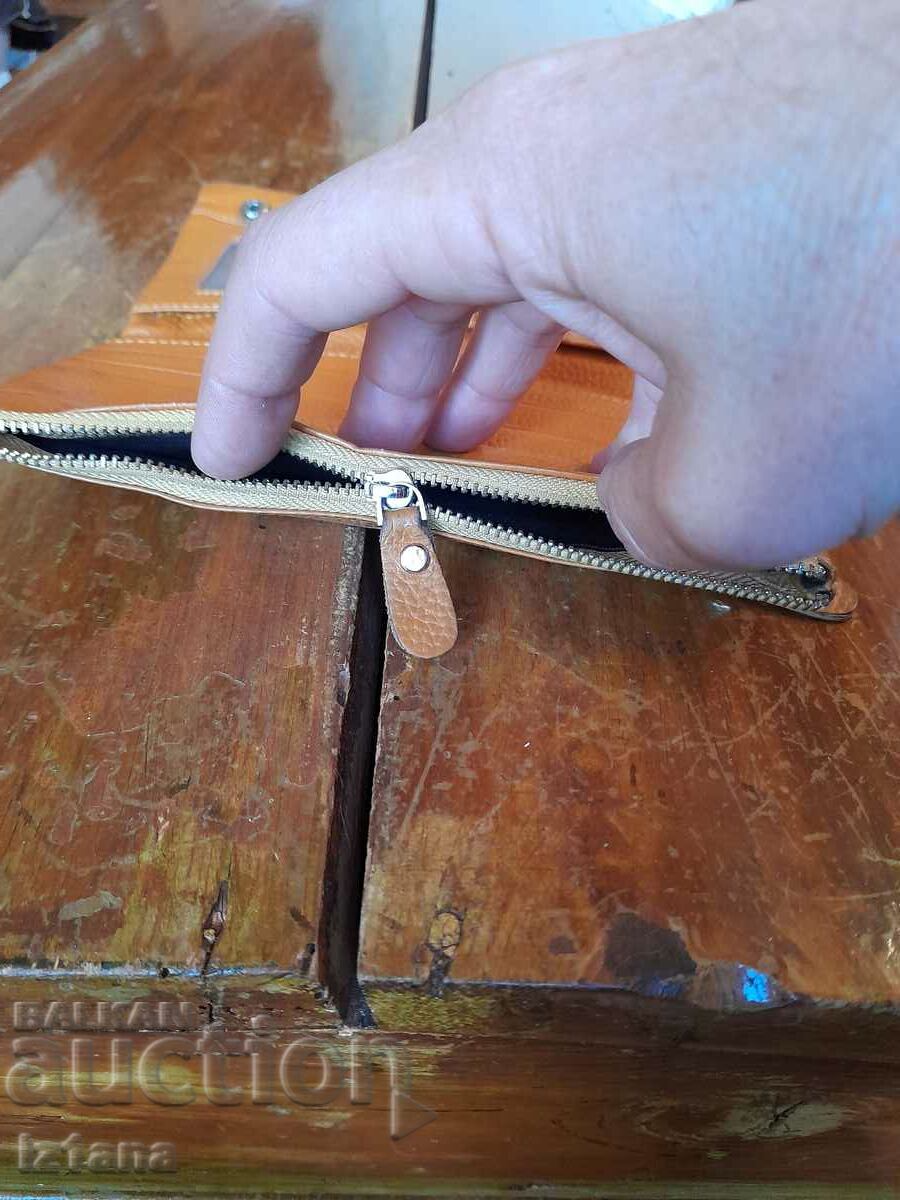 Portofel vechi din piele, poșetă - 6