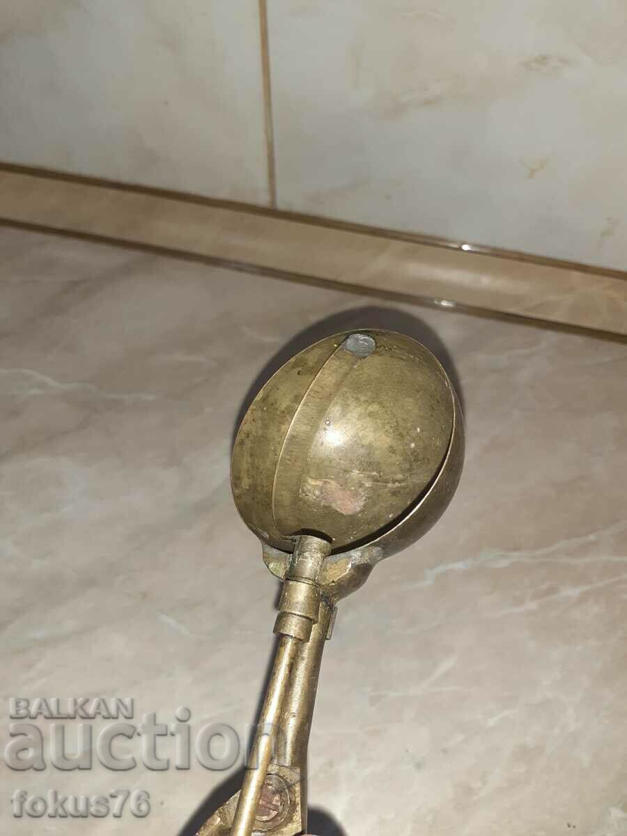 Old bronze ice cream scoop - 5 Old bronze ice cream scoop - 5