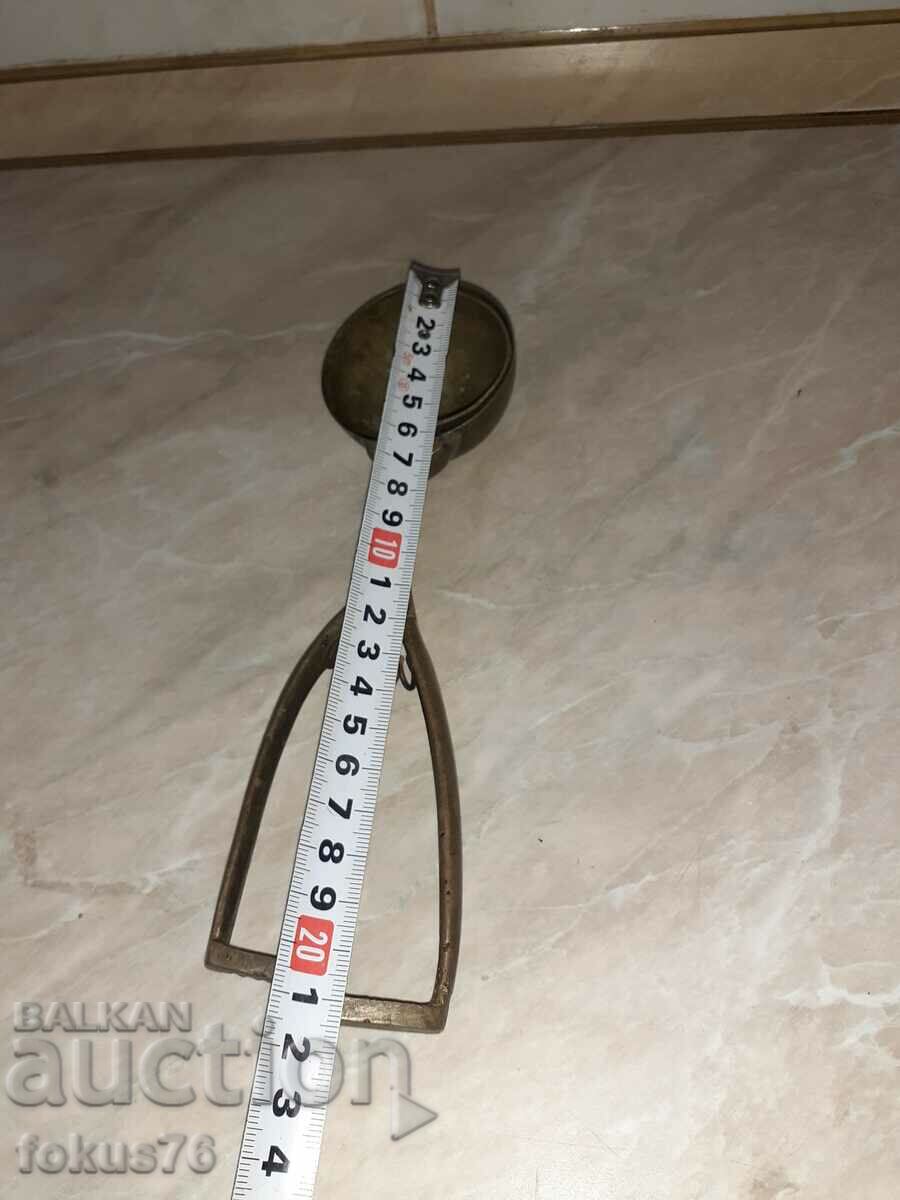 Old bronze ice cream scoop - 7 Old bronze ice cream scoop - 7