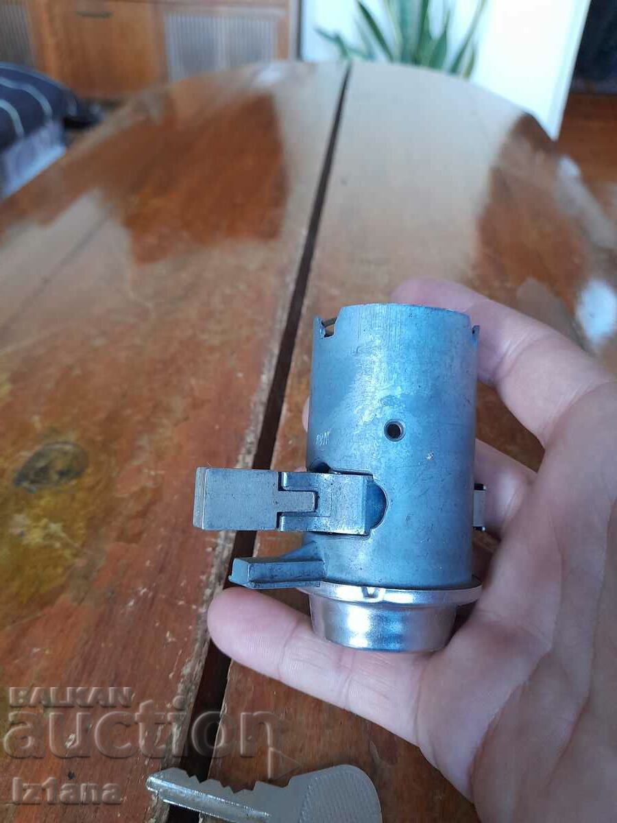 Auction  Old Neiman ignition switch