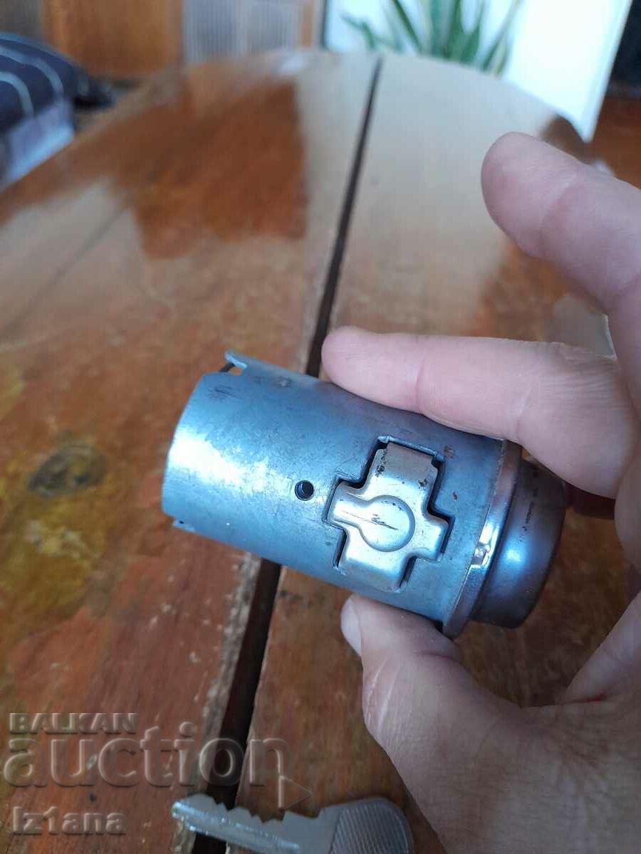 Delivery of Old Neiman ignition switch