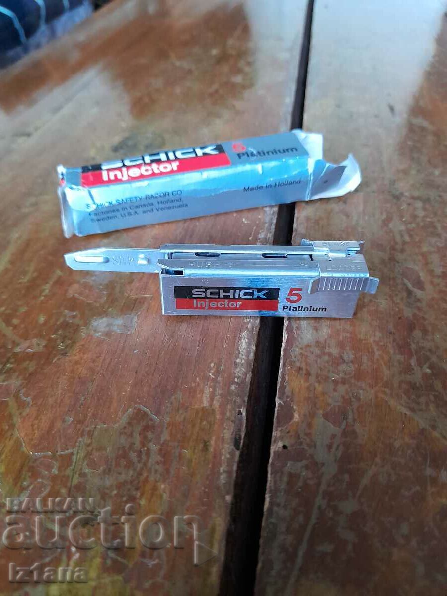 Old SCHICK razor blades with price 20.00 BGN | € 10.23 Old SCHICK razor blades with price 20.00 BGN | € 10.23