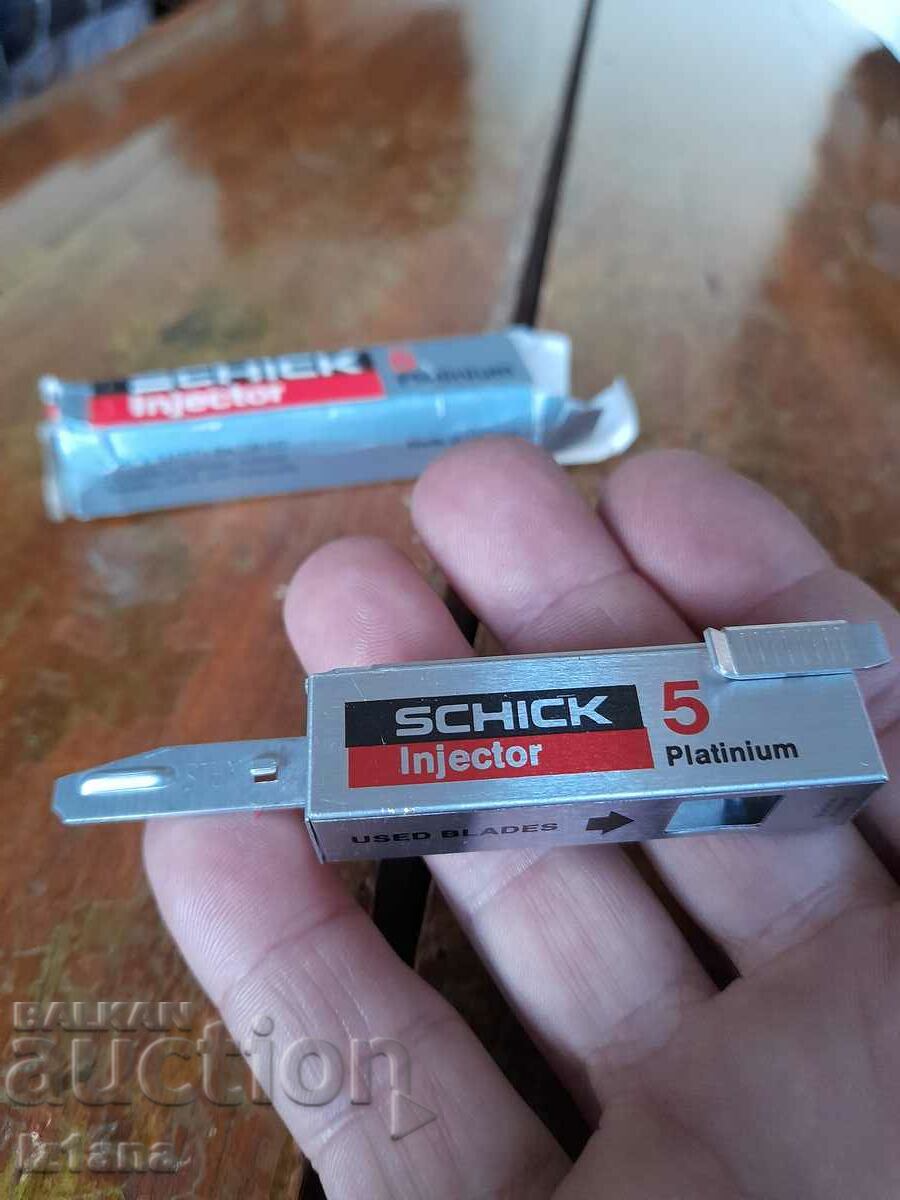 Auction Old SCHICK razor blades Auction Old SCHICK razor blades