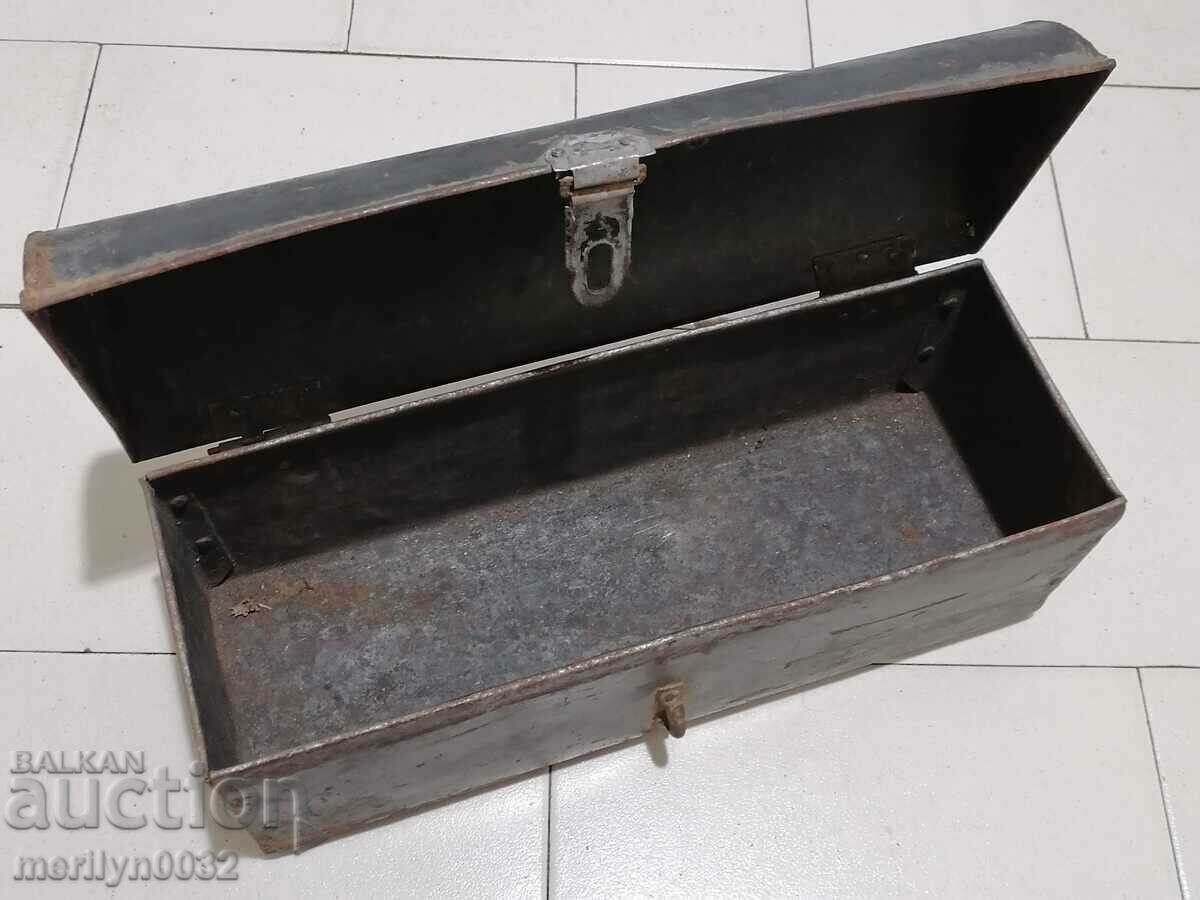 WW1 WW2 Armored Car Tool Box - 5 WW1 WW2 Armored Car Tool Box - 5