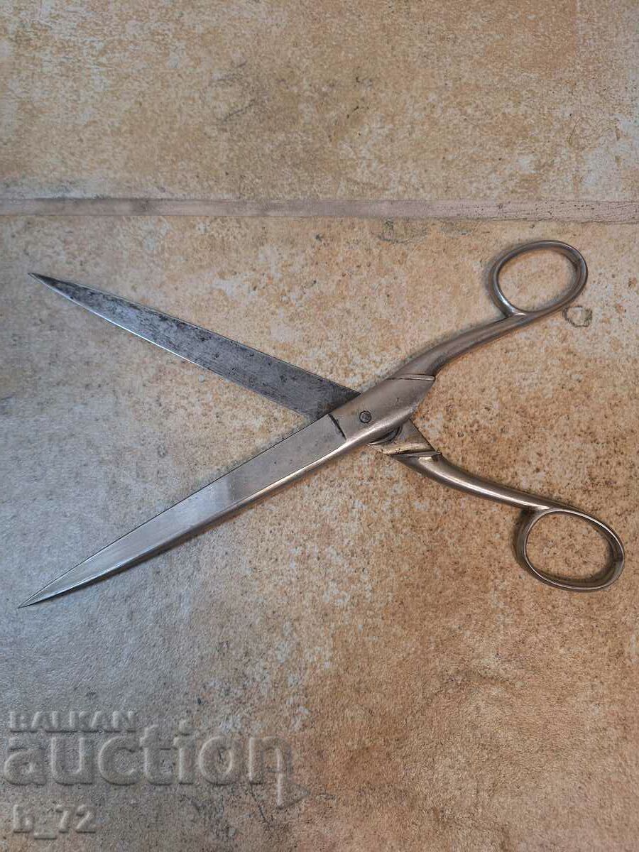 Delivery of Old large scissors, marked, collection Delivery of Old large scissors, marked, collection