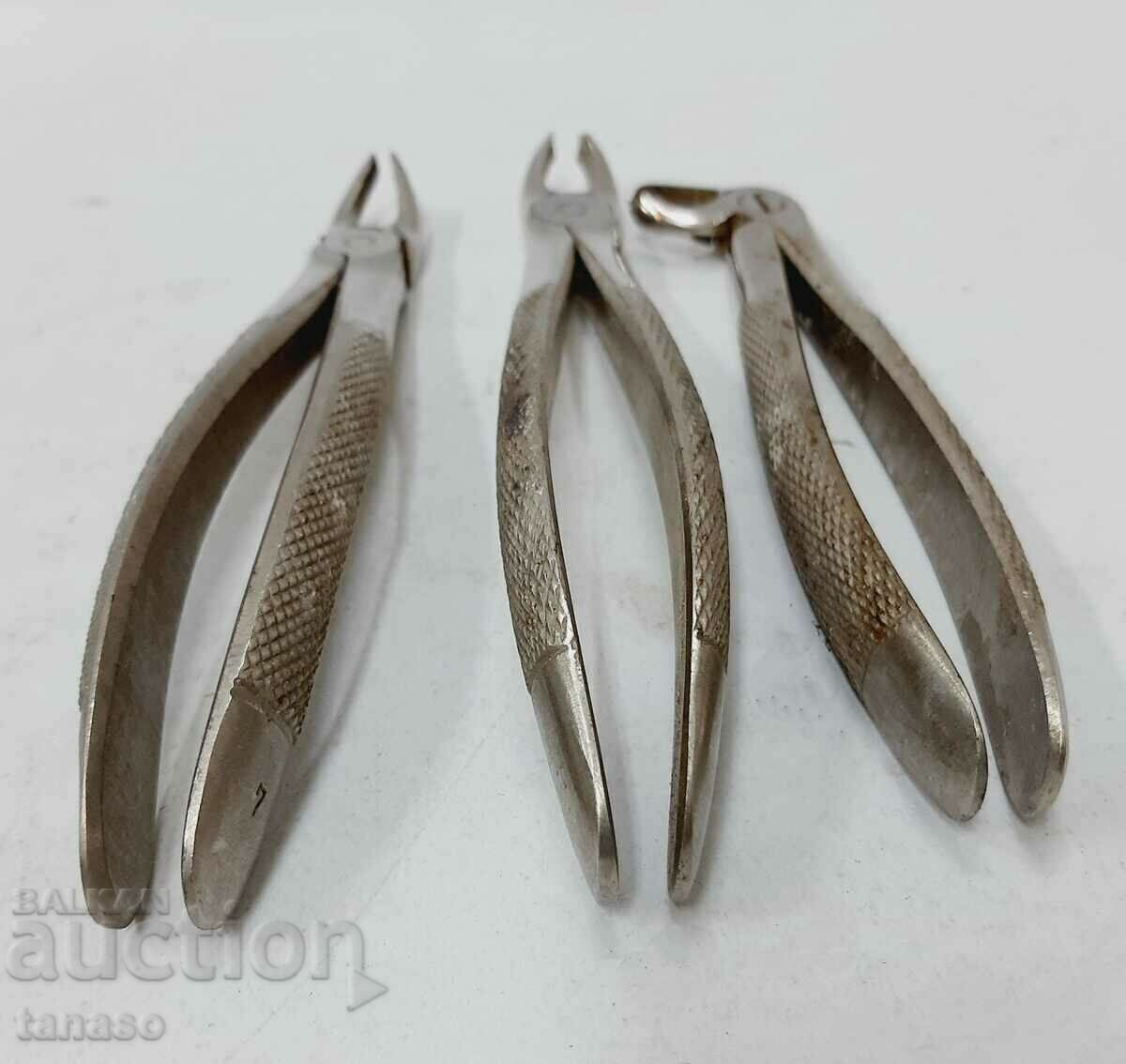 Delivery of Lot Old dental pliers(17.4) Delivery of Lot Old dental pliers(17.4)