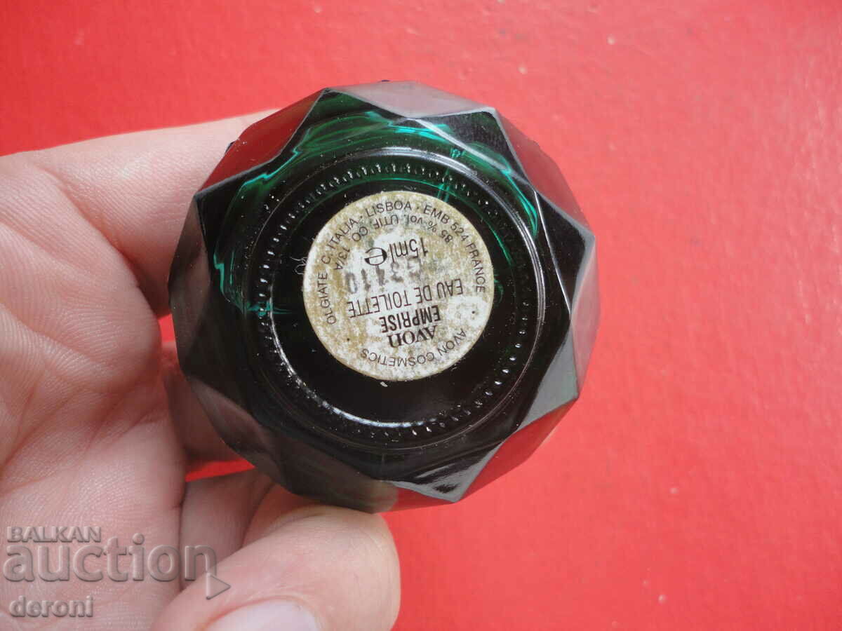 Parfum Avon Emprise Eau de Toilette cu preț 15.00 BGN | € 7.67 Parfum Avon Emprise Eau de Toilette cu preț 15.00 BGN | € 7.67