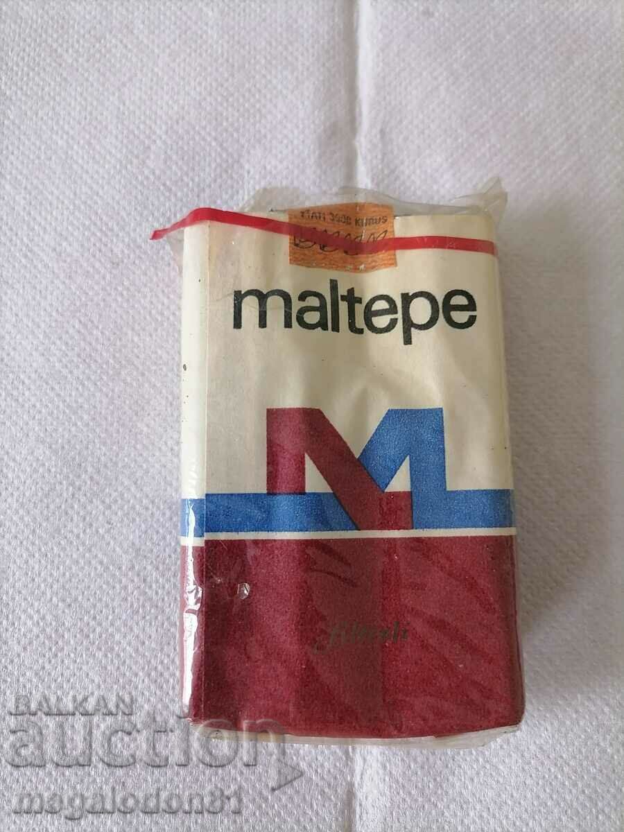 Стара кутия цигари "Maltepe"