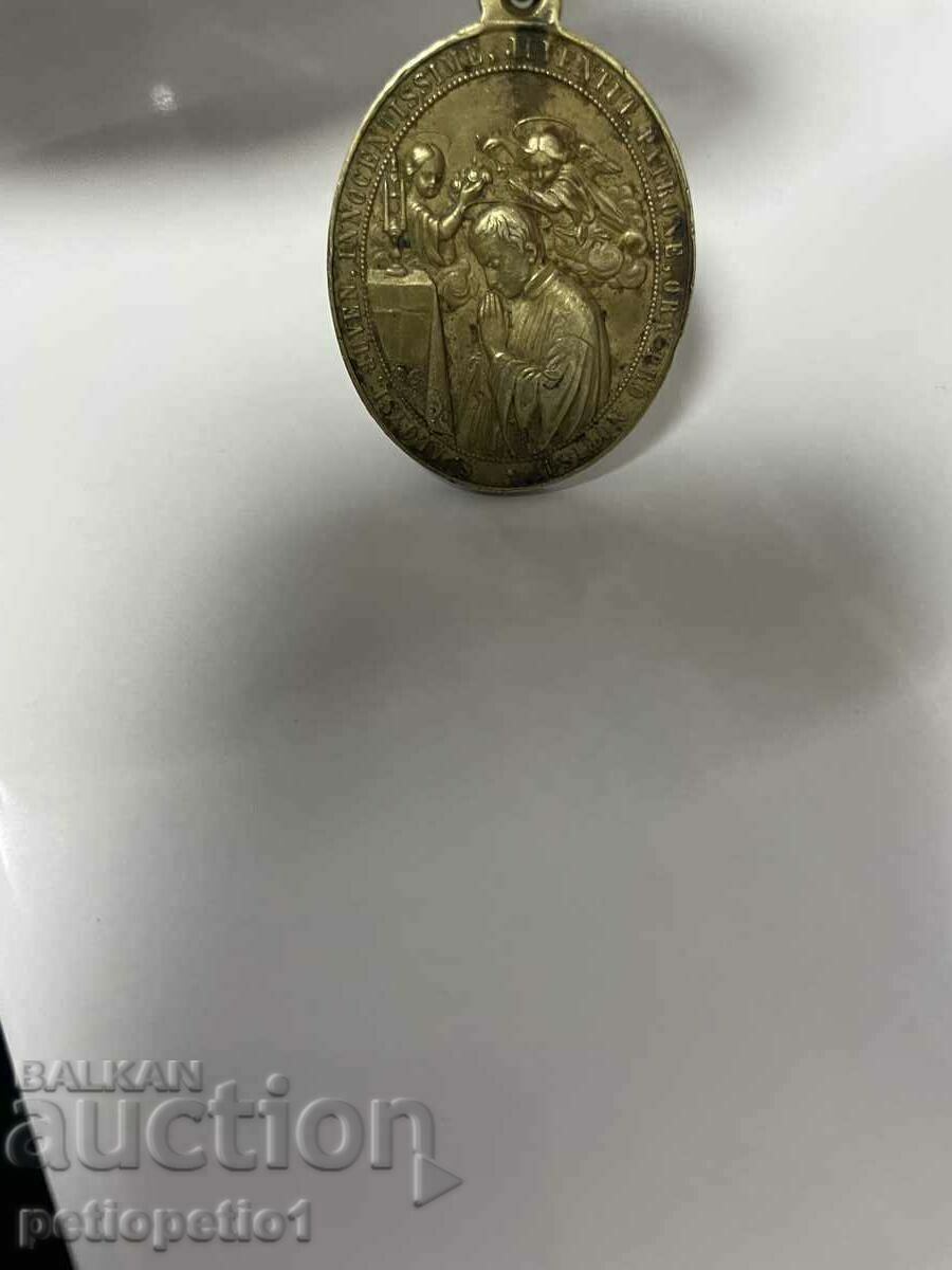 Veneration, undated oval medal of the Marian Youth Co - 5