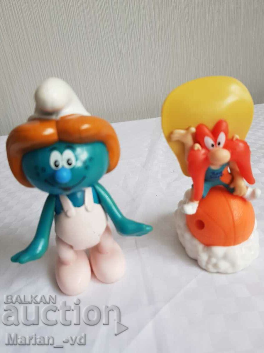 Figurine vechi de colecție pentru copii cu preț 20.00 BGN | € 10.23