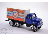 Plastic small truck, children's toys
