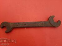 English Old Steel Wrench-18/22mm from the 1950s