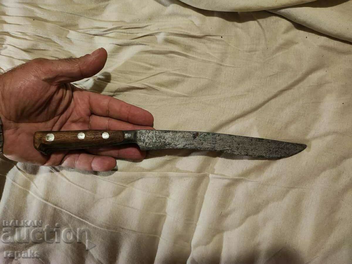 Licitație Cuțit de burlac de epocă, pumnal, sabie, macetă, karakulak, coasă Licitație Cuțit de burlac de epocă, pumnal, sabie, macetă, karakulak, coasă