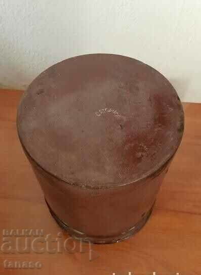 Доставка на Старо емайлирано казанче, бака, кофа(8.4) Доставка на Старо емайлирано казанче, бака, кофа(8.4)