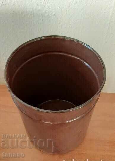Старо емайлирано казанче, бака, кофа(8.4) - 5 Старо емайлирано казанче, бака, кофа(8.4) - 5