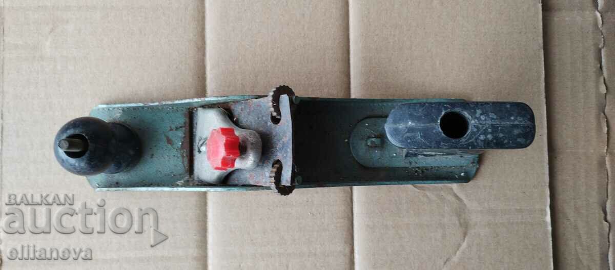 Retro planer with price 30.00 BGN | € 15.34 Retro planer with price 30.00 BGN | € 15.34