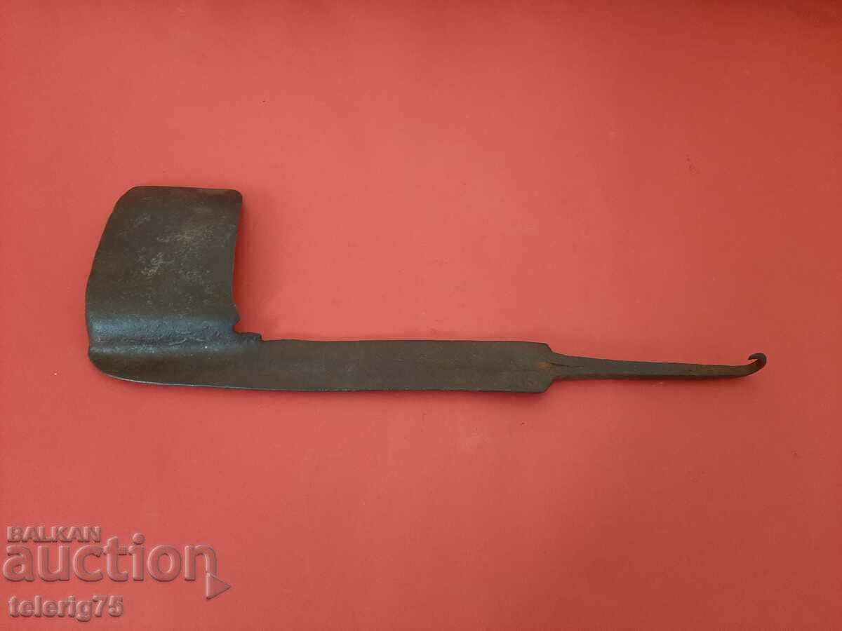 Tool for cutting/trimming Animal Nails/Hoofs with price 30.00 BGN | € 15.34 Tool for cutting/trimming Animal Nails/Hoofs with price 30.00 BGN | € 15.34