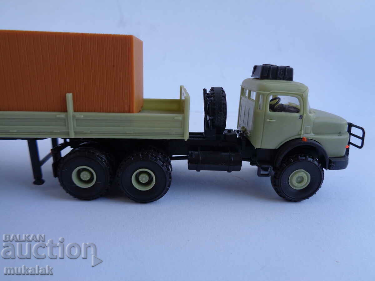 KIBRI H0 1/87 MERCEDES TRUCK MODEL TOY TROLLEY - 6 KIBRI H0 1/87 MERCEDES TRUCK MODEL TOY TROLLEY - 6